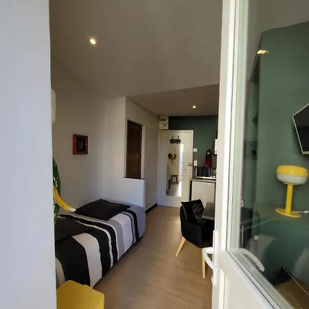 Studio calme et chaleureux Aix centre Aix-les-Bains Extérieur photo